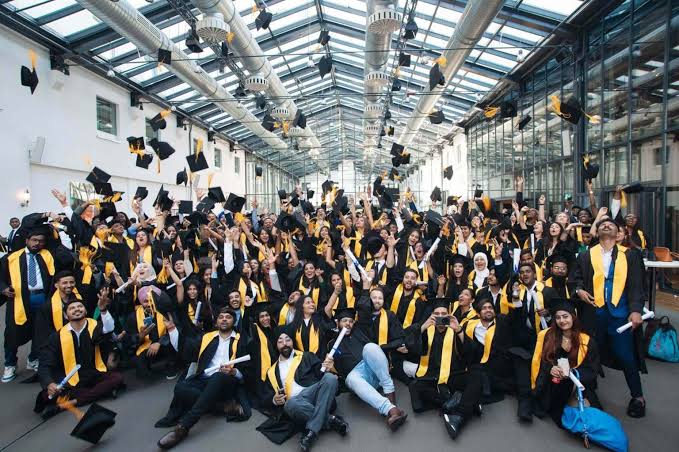 Christian Wulff Academic Scholarship at Berlin International University of Applied Sciences
